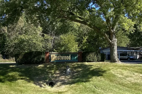 westwood-place-springfield-il-our-community-gallery-01